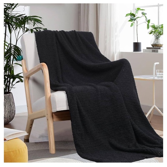 🆕 Super Soft Knit Throw Blanket 50”x60”, black - Picture 1 of 7